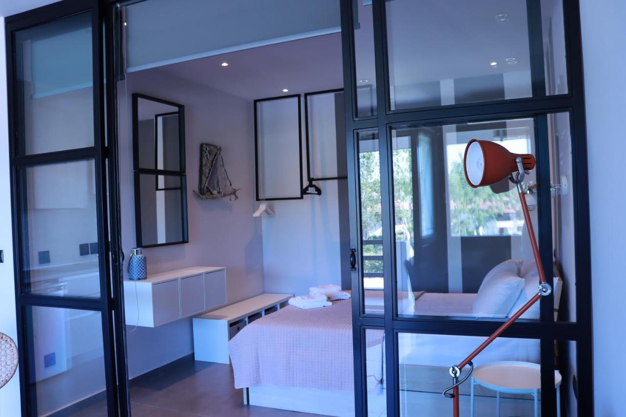 Siviri Suites 外观 照片